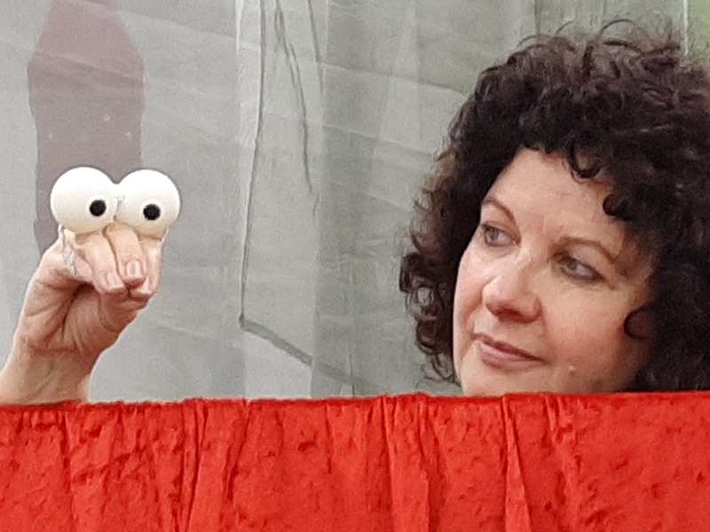 Portrait der Claudia Lang als Link